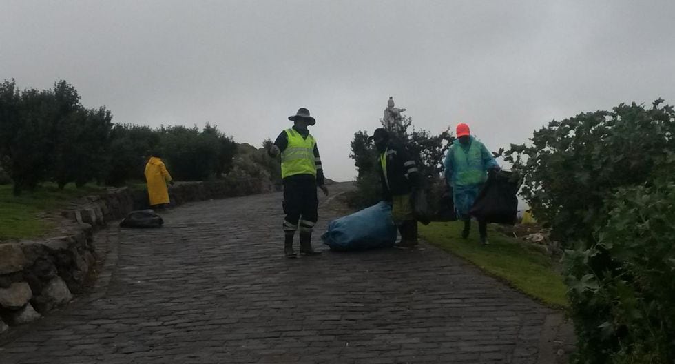 Carnavales: Limpiaron el Cerrito de Huajsapata para la celebración de las pandillas