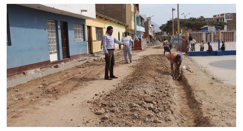 Laredo: Inician mejoras de calles tras huaicos del Fenómeno de El Niño
