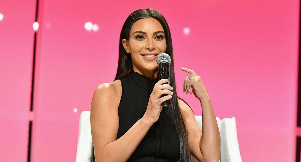 Kim Kardashian: su primera aparición en el cine con un vestido transparente