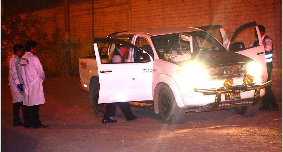 Balacera deja a policía herido y un delincuente fallecido