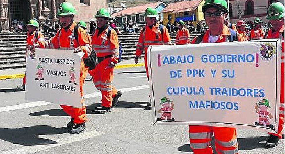 Mineros rechazan el “paquetazo laboral” con marcha y protesta