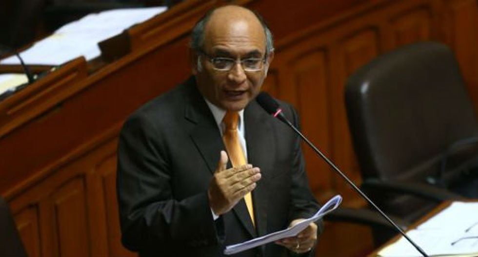 Congresista Rosas: “La vida del niño también está recubierta de derechos, igual que la madre”