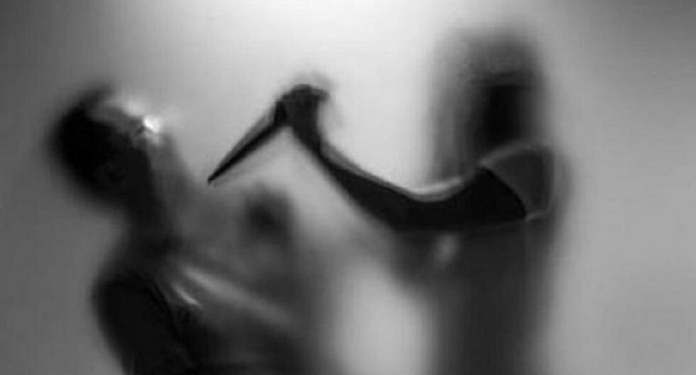 Mujer apuñaló a su novio luego de encontrarlo bebiendo con una amiga en la vía pública