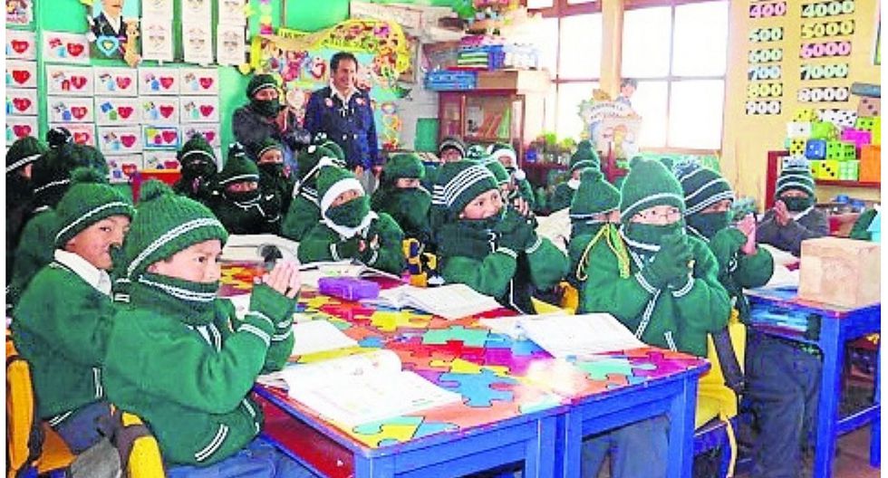 Escuelas con kit pedagógico por friaje para combatir bajas temperaturas