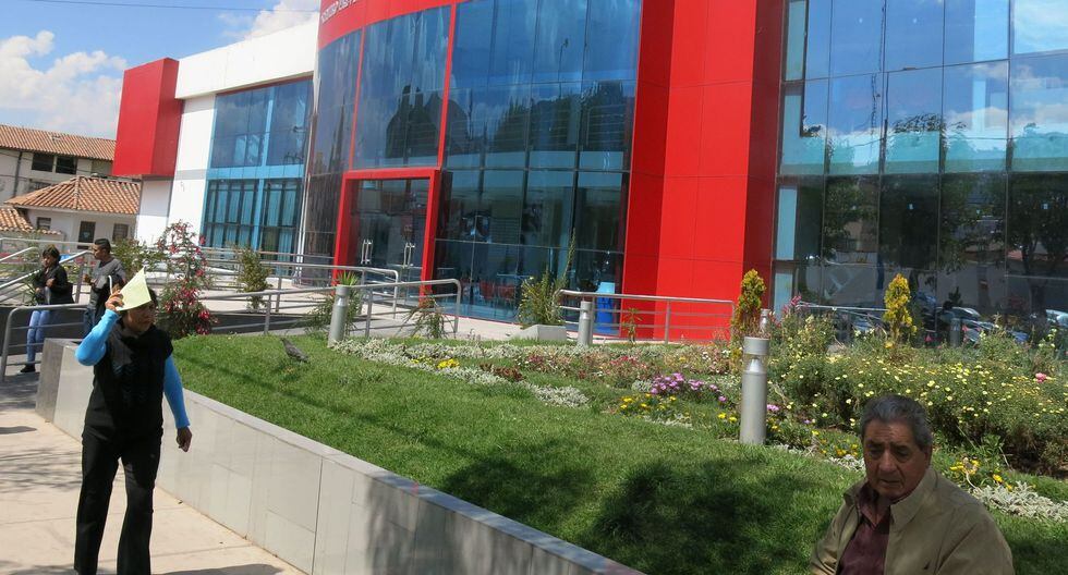 Cusco: observan obra de S/. 12 millones