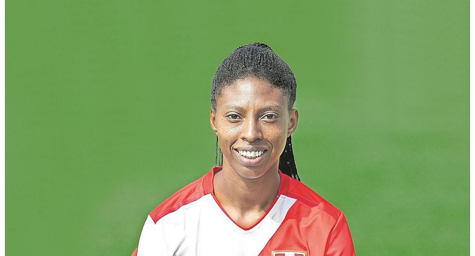 Peruana Fabiola Herrera: "En el fútbol femenino hace falta mucho apoyo"