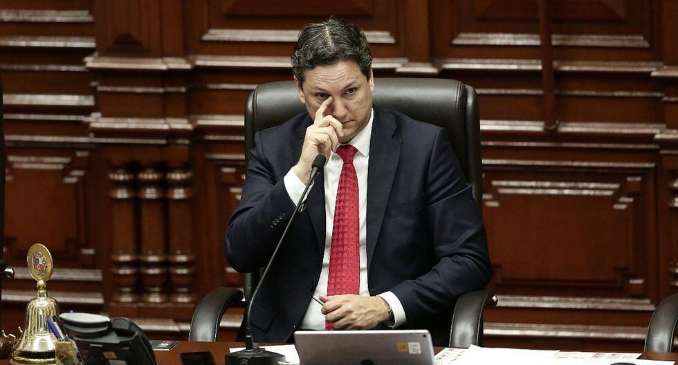 Daniel Salaverry presenta nueva medida para evitar ser suspendido del Congreso