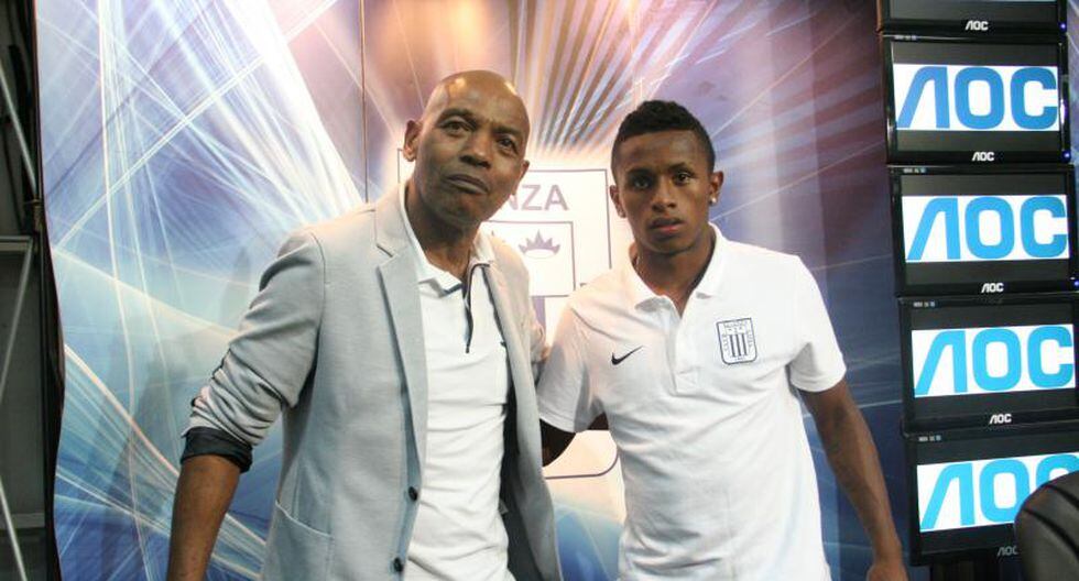 Llegan ofertas de Italia para Yordy Reyna