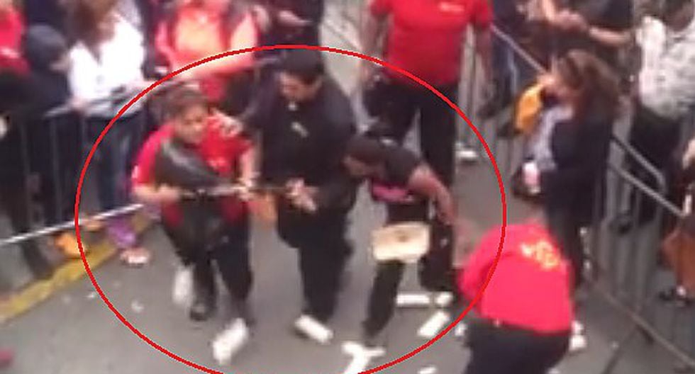 Circo de la Chola Chabuca: agentes de seguridad humillan así a humilde vendedora (VIDEO)