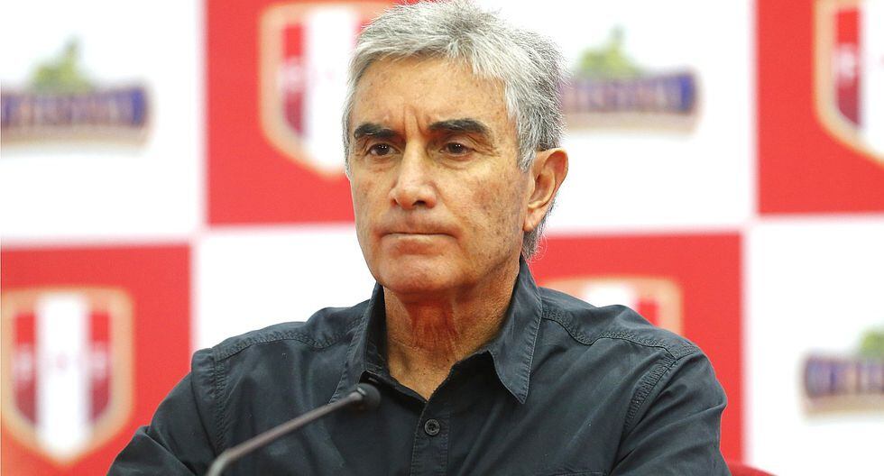 Federación Peruana de Fútbol desmiente renuncia de Juan Carlos Oblitas a su cargo