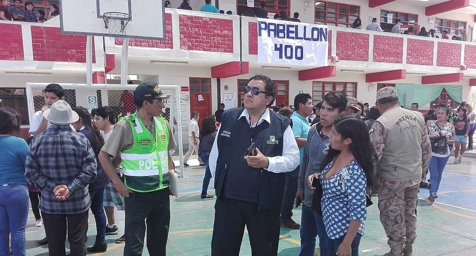 50 no sufragaron por no figurar en el padrón de mesas de sufragio