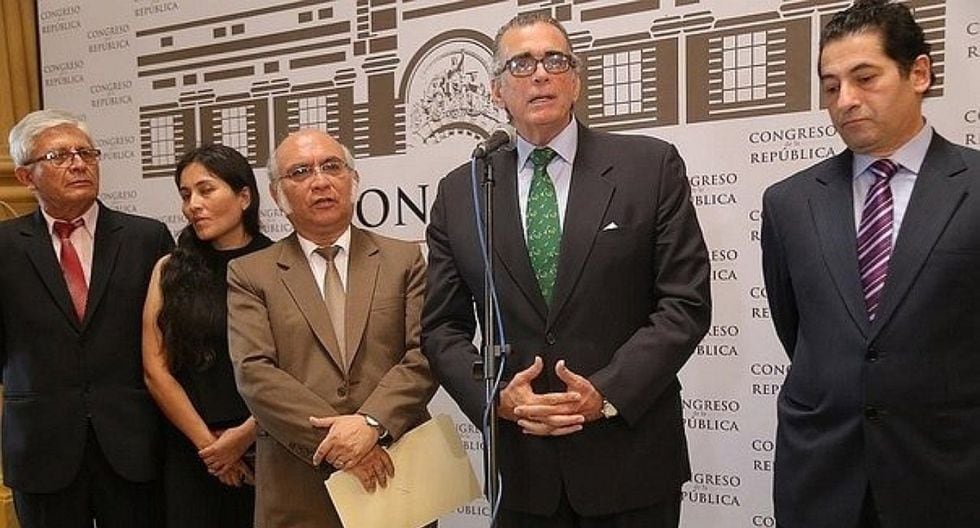 Acción Republicana no podrá ser bancada por caso de Salvador Heresi