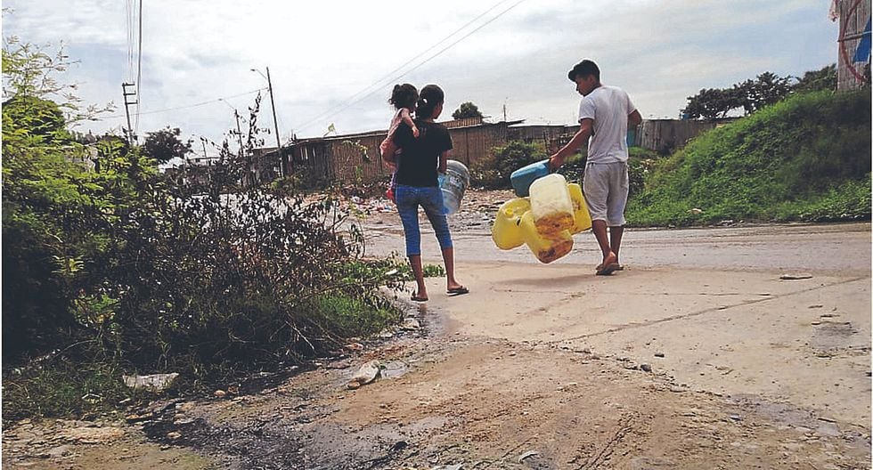 Vecinos de A.H. Las Malvinas claman por agua potable
