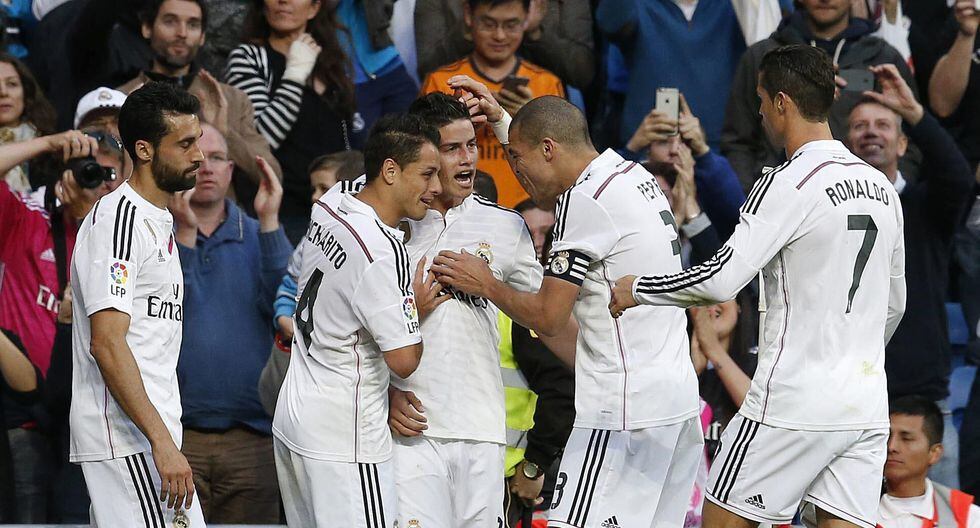 Real Madrid venció 3-0 al Almería y sigue de escolta del Barcelona