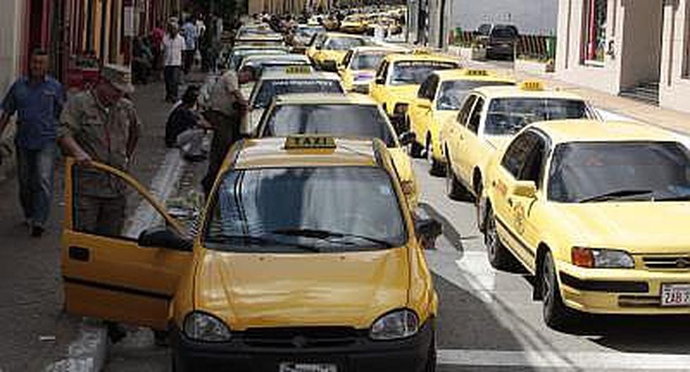 Paraguay: Taxistas salen en caravana a exigir la supresión de Uber (VIDEO)