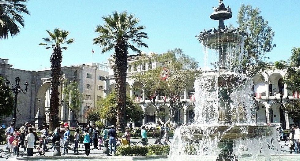 Estudiante con ceguera obtiene primer puesto en concurso de redacción
