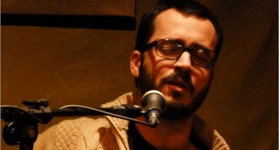Profesor de música usó la palabra “todes” en lugar de “todos” y fue despedido de su trabajo